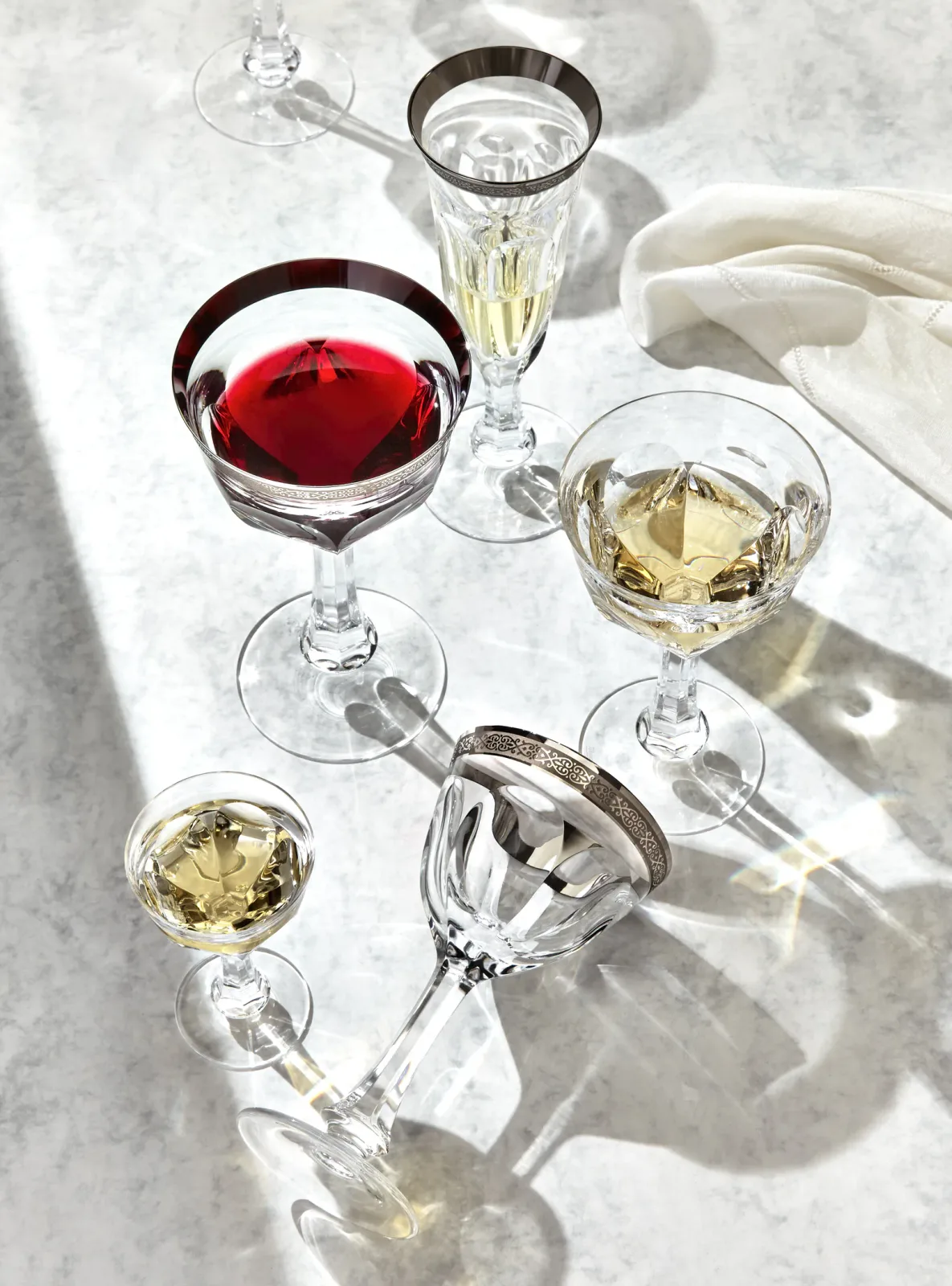 Moser "Lady Hamilton" Wine Glass 24-carat gold